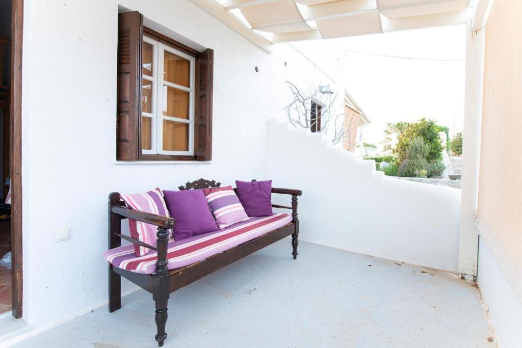 Elena Apartment Adamantas Exterior photo